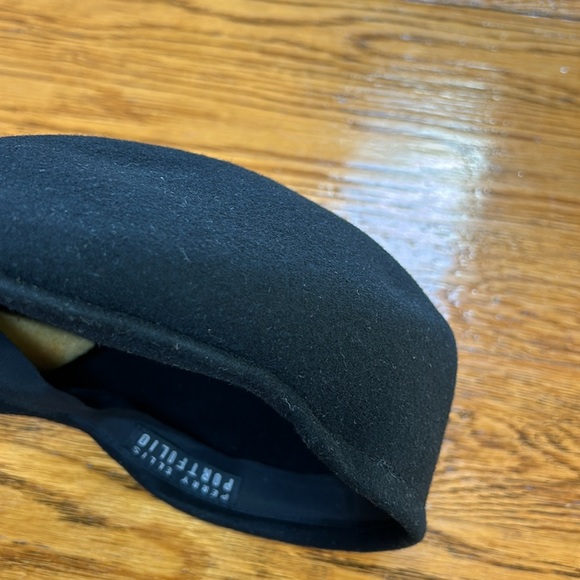Perry Ellis Portfolio 100% Wool beret.  Great condition. Size Medium.  Black. - Picture 7 of 7